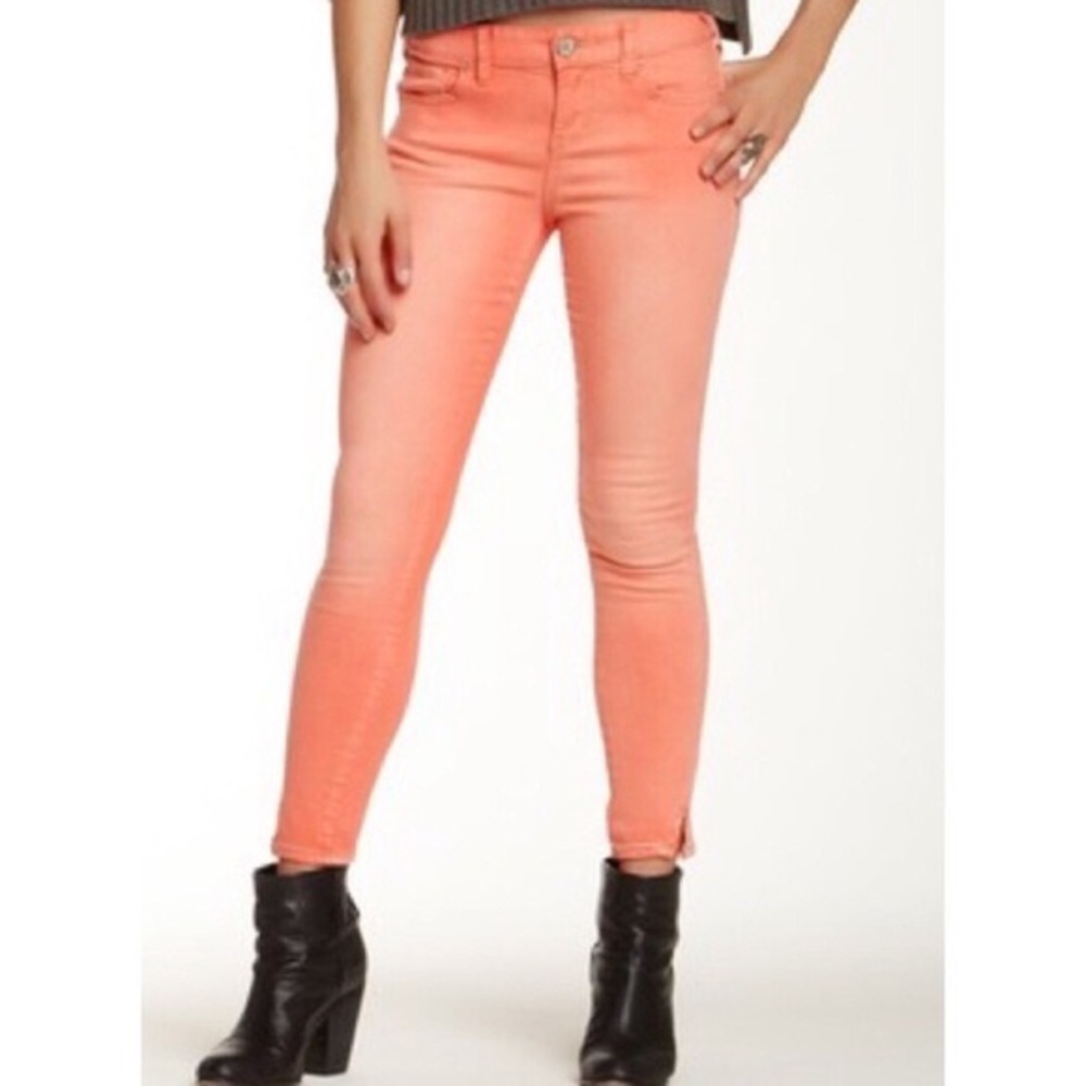 NWOT! Free People Herringbone Cropped Skinny Jeans